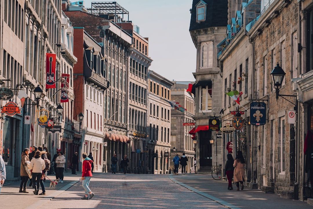 Montreal: The Underground City, Seasons and What Is Free